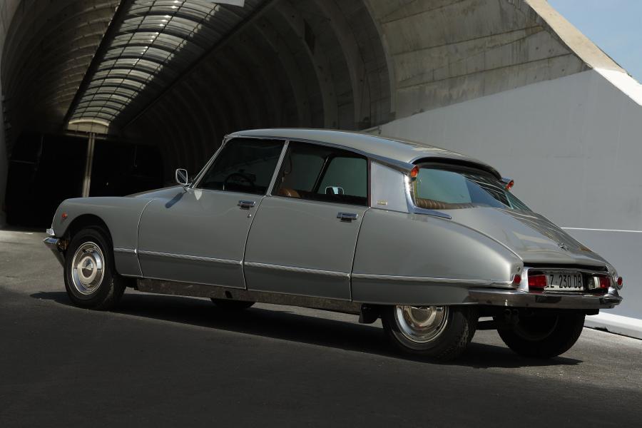  Citroen DS23 Pallas 1968 года  (фото 22 из 32)
